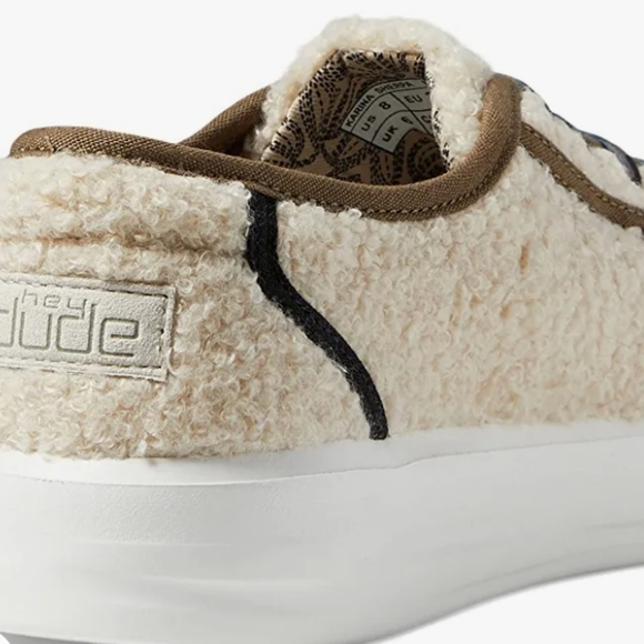 HEY DUDE KARINA SHERPA - Picture 3 of 5